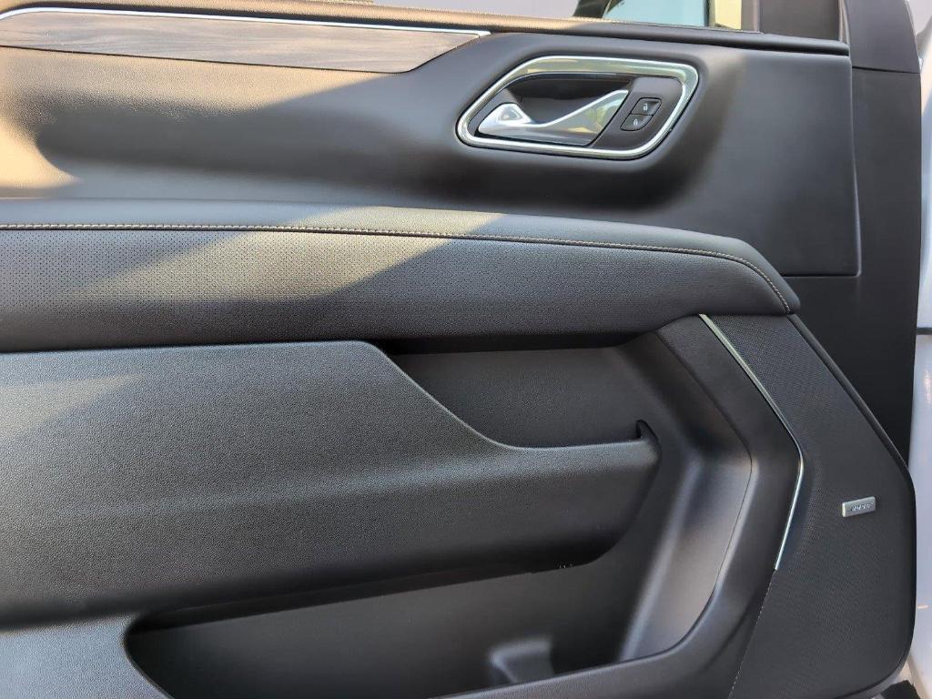 used 2023 GMC Yukon car, priced at $58,799