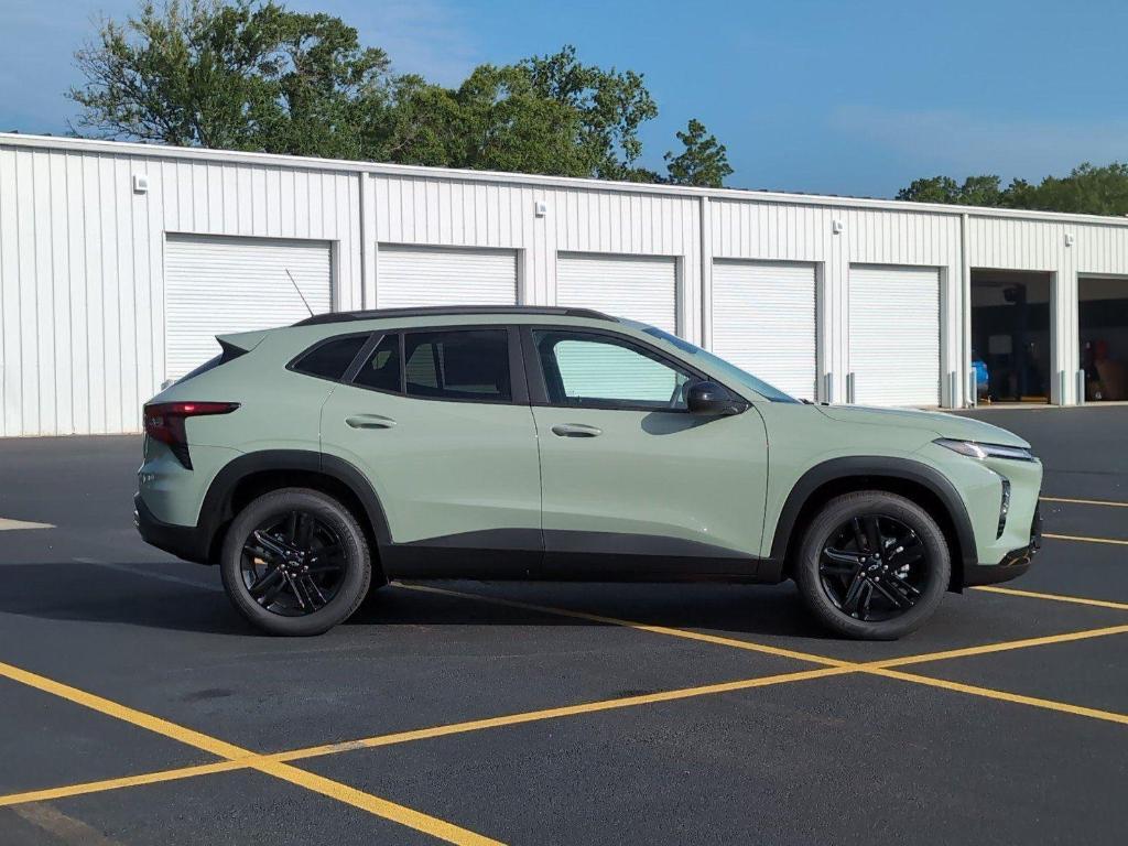 new 2026 Chevrolet Trax car, priced at $26,078