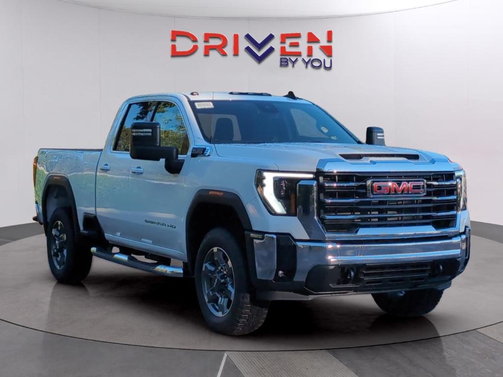 new 2026 GMC Sierra 2500 car, priced at $56,704