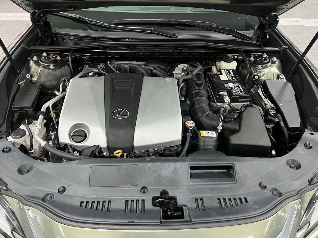 used 2019 Lexus ES 350 car, priced at $25,990