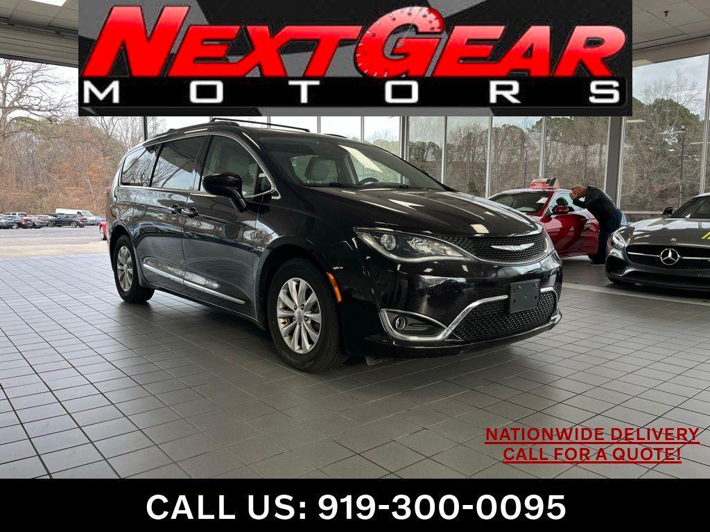 used 2017 Chrysler Pacifica car, priced at $11,990
