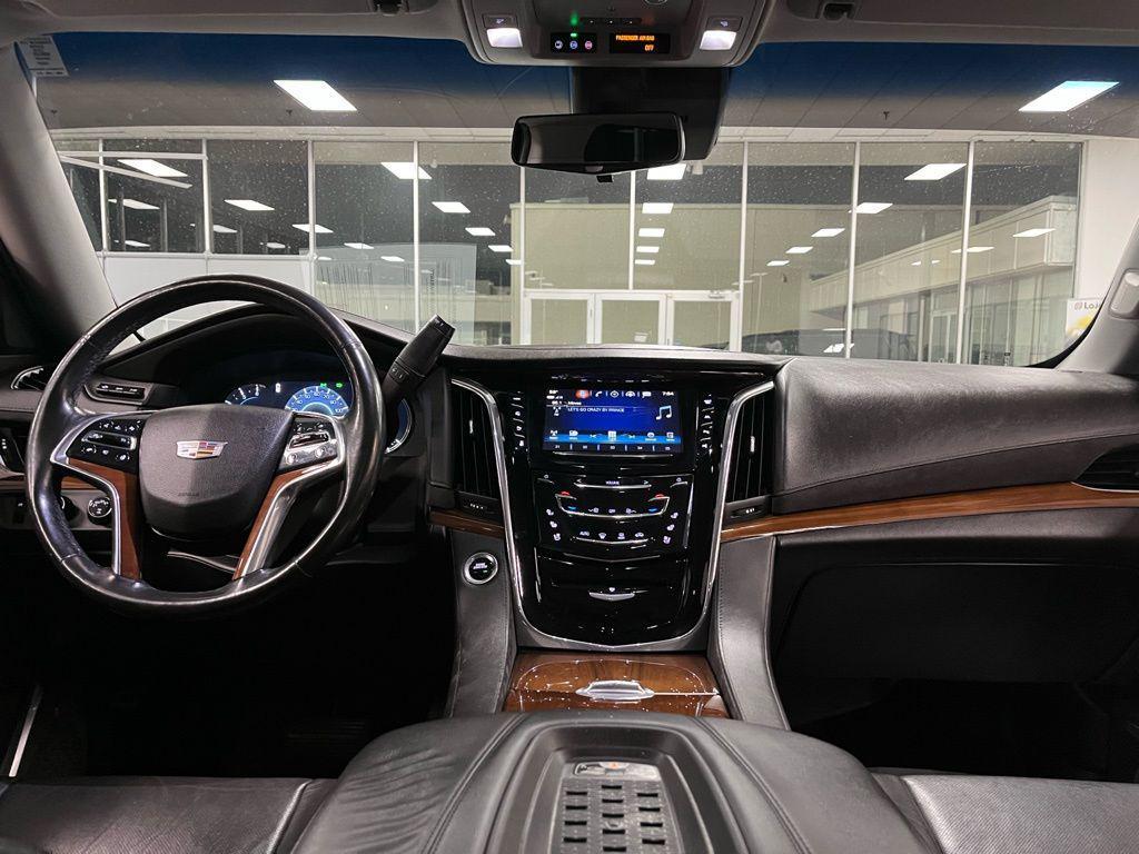 used 2017 Cadillac Escalade ESV car, priced at $28,420
