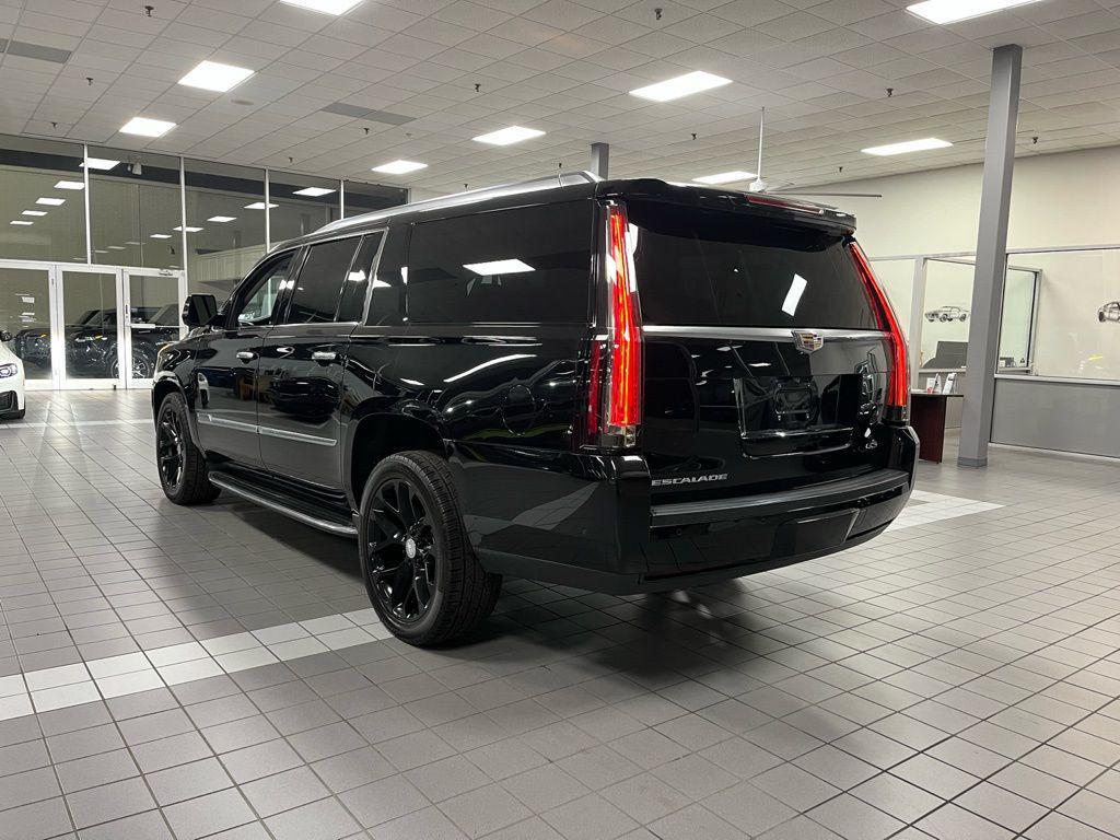 used 2017 Cadillac Escalade ESV car, priced at $28,420