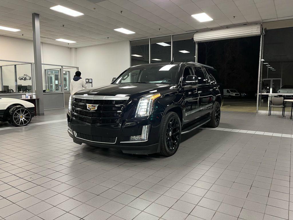 used 2017 Cadillac Escalade ESV car, priced at $28,420