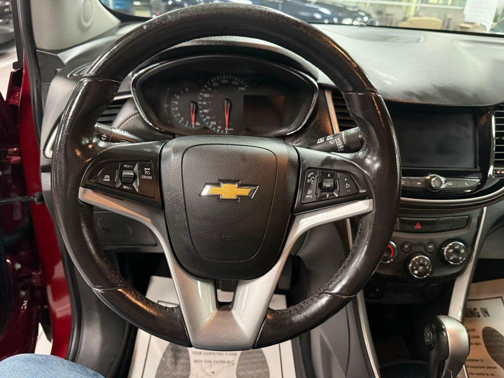 used 2022 Chevrolet Trax car, priced at $15,990