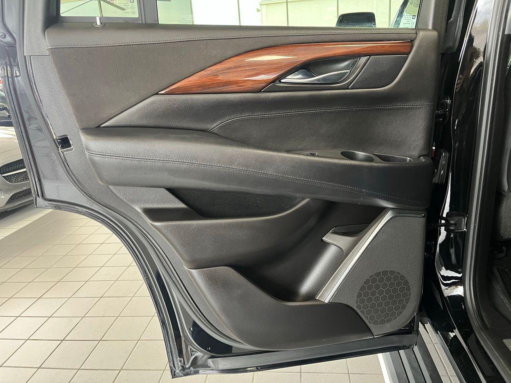 used 2015 Cadillac Escalade car, priced at $23,479