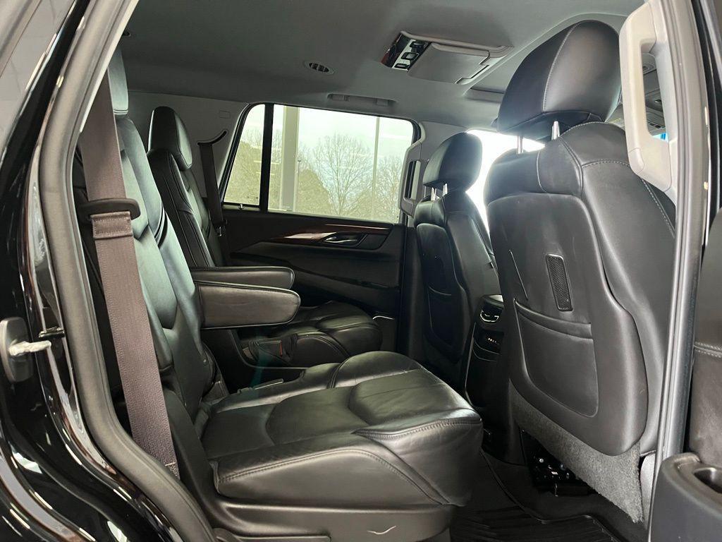 used 2015 Cadillac Escalade car, priced at $23,479