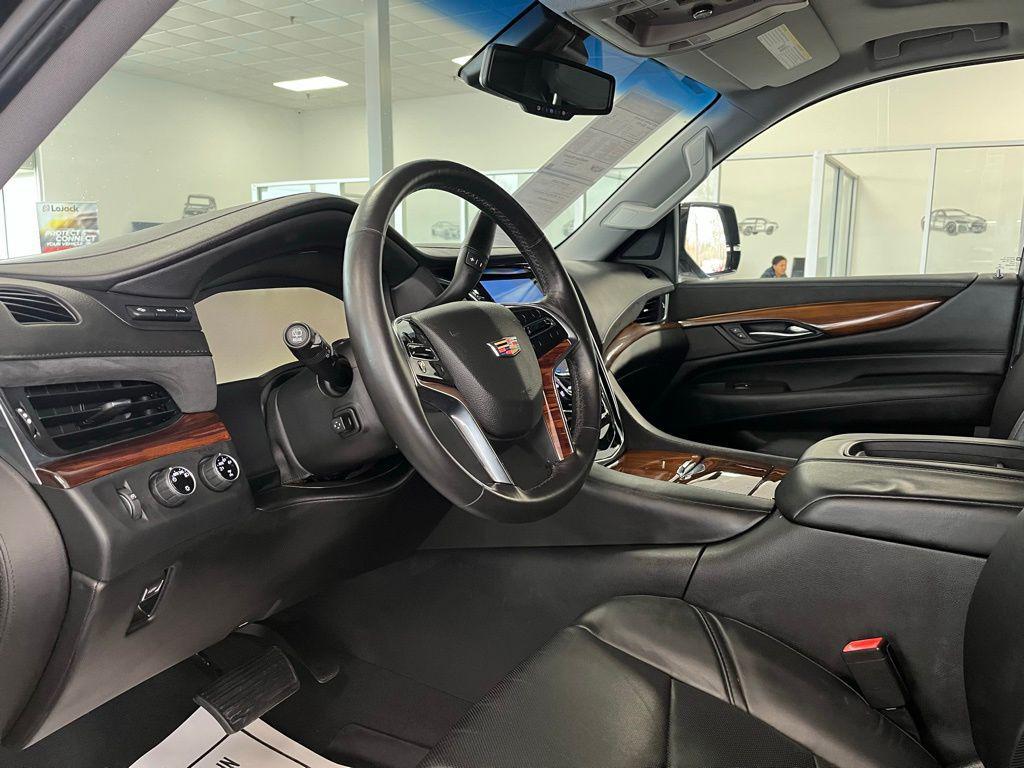 used 2015 Cadillac Escalade car, priced at $23,479