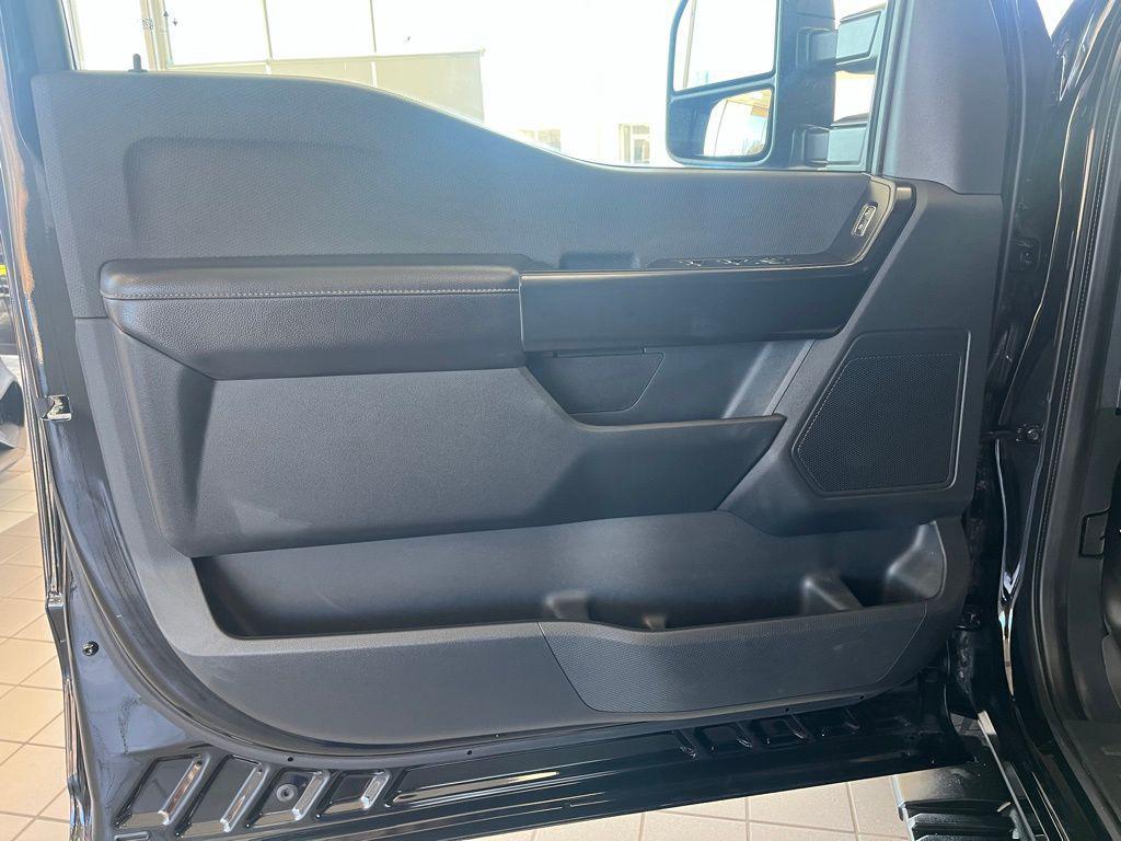 used 2021 Ford F-150 car, priced at $34,354