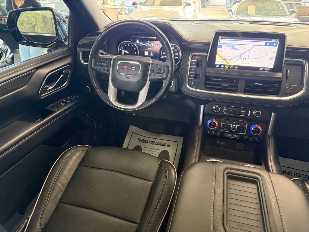 used 2021 GMC Yukon XL car, priced at $35,890