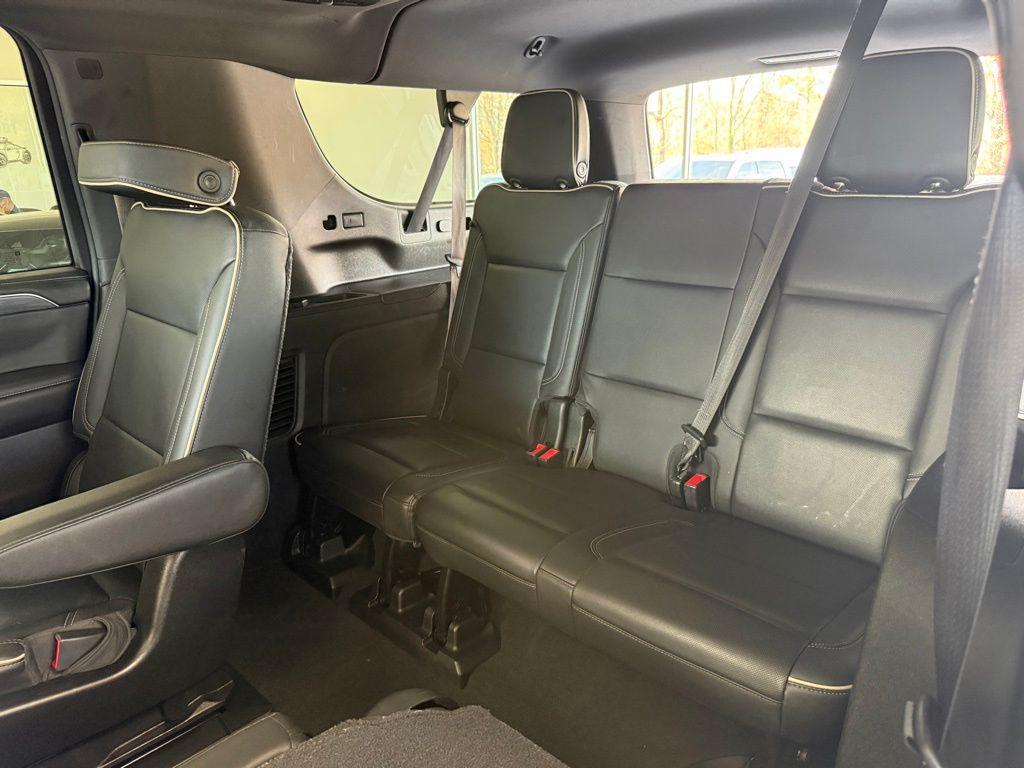 used 2021 GMC Yukon XL car, priced at $35,890