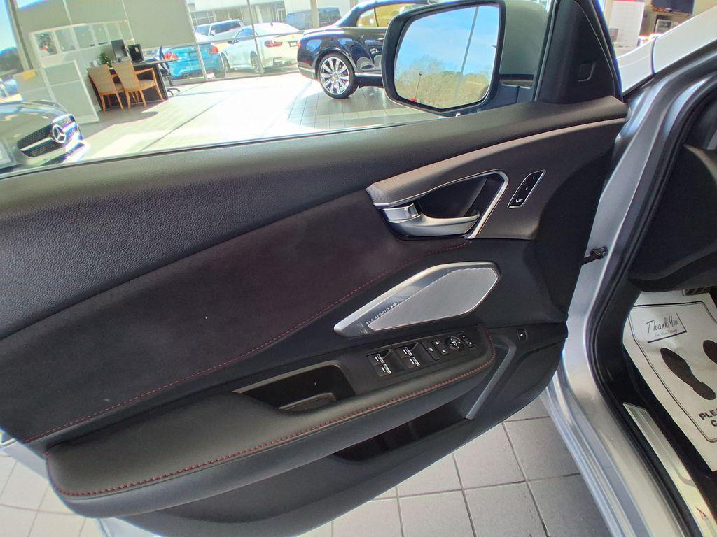 used 2022 Acura RDX car, priced at $24,604