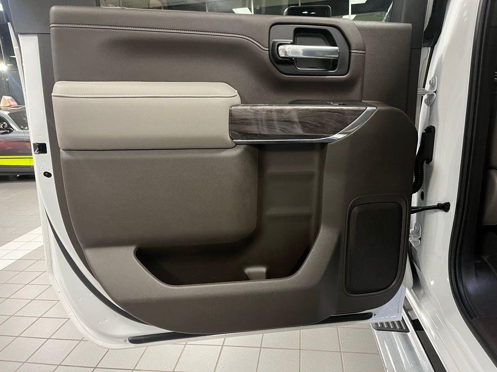 used 2022 Chevrolet Silverado 2500 car, priced at $58,109