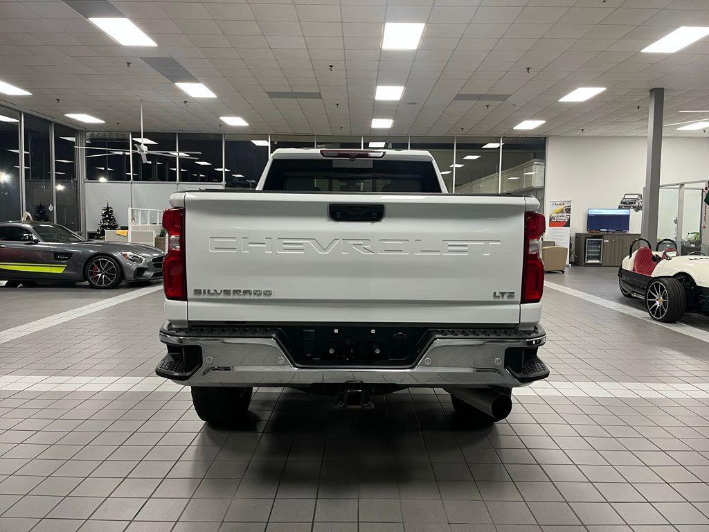 used 2022 Chevrolet Silverado 2500 car, priced at $58,109