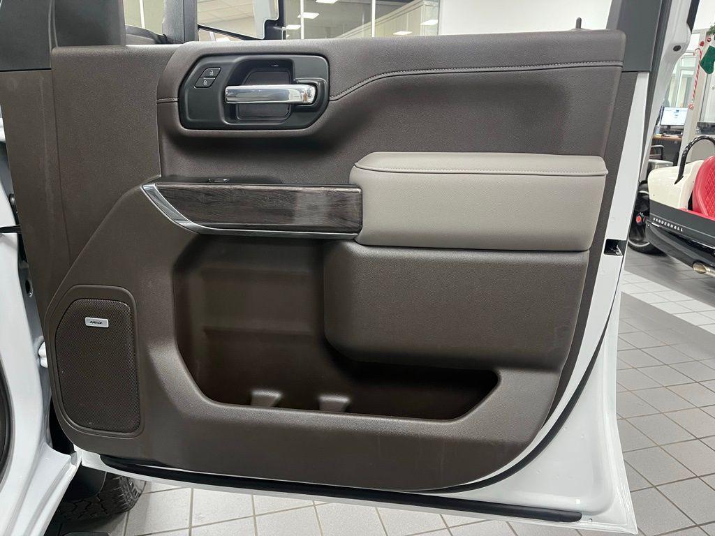 used 2022 Chevrolet Silverado 2500 car, priced at $58,109