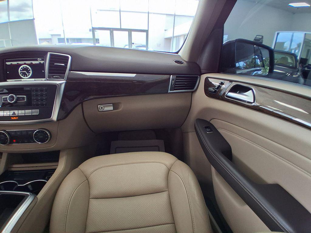 used 2014 Mercedes-Benz M-Class car, priced at $13,101