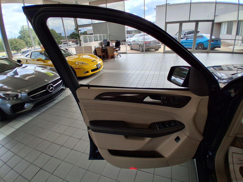 used 2014 Mercedes-Benz M-Class car, priced at $13,101