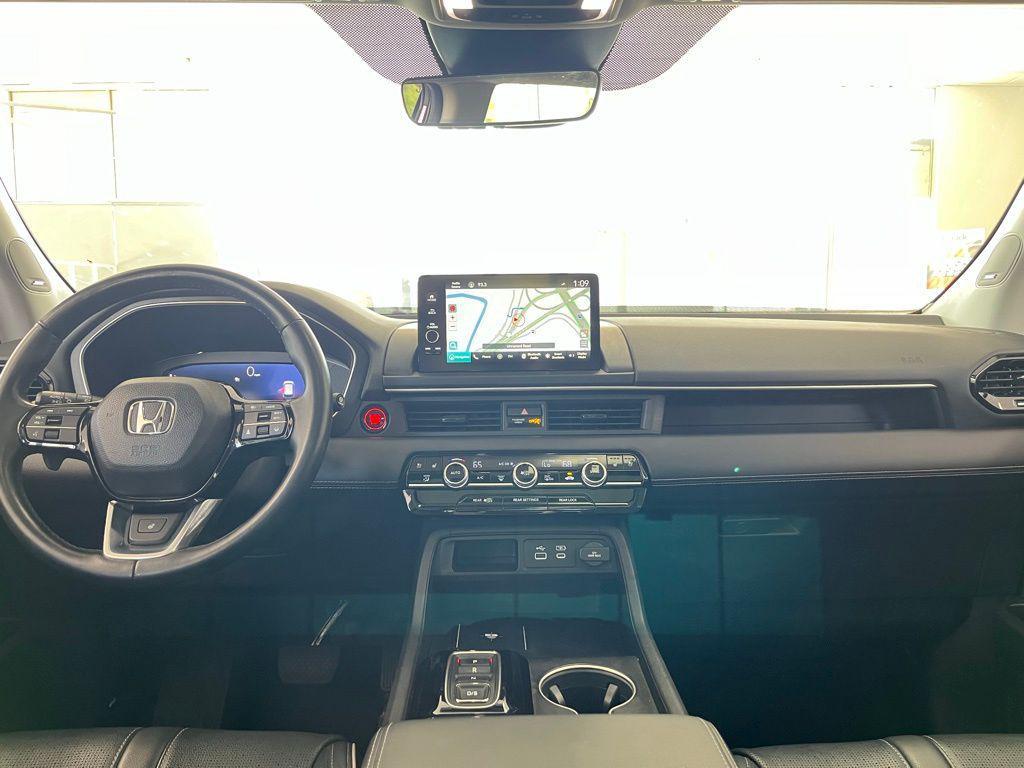 used 2023 Honda Pilot car, priced at $35,810