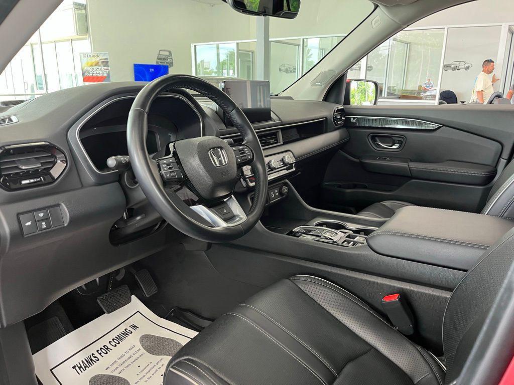 used 2023 Honda Pilot car, priced at $34,596