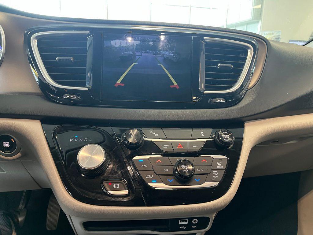used 2017 Chrysler Pacifica car, priced at $11,890