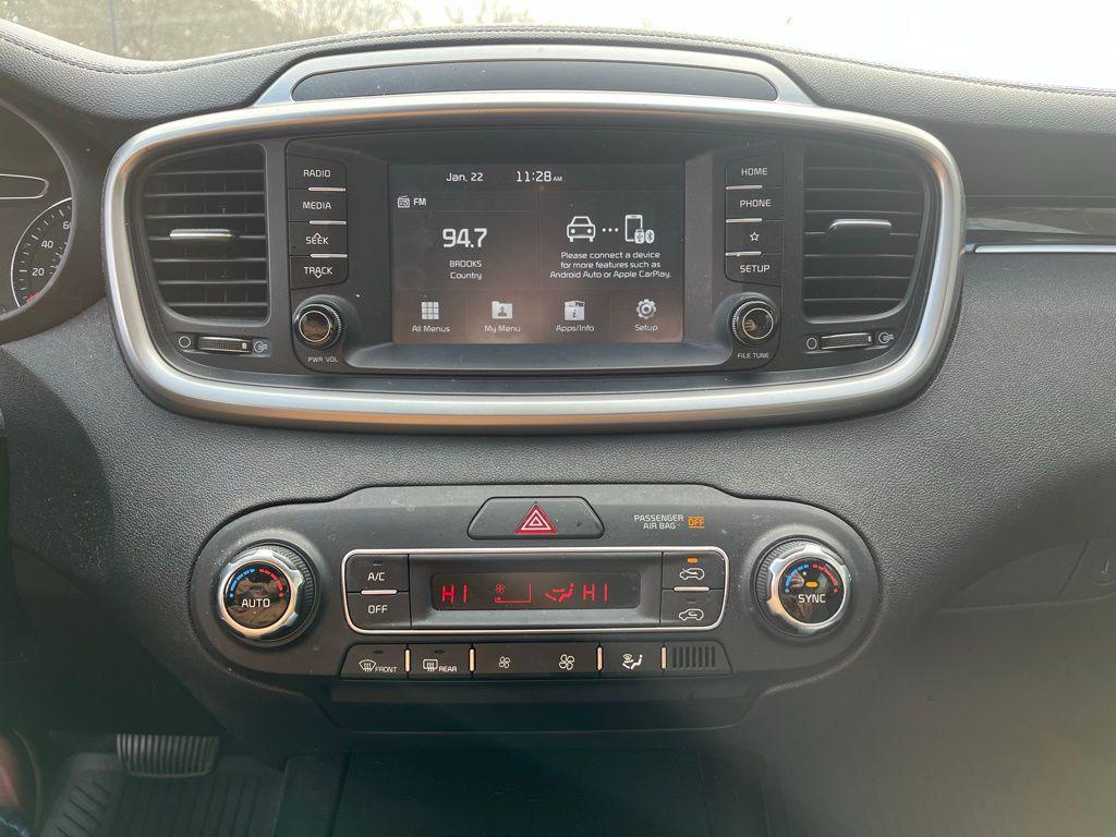 used 2019 Kia Sorento car, priced at $12,630