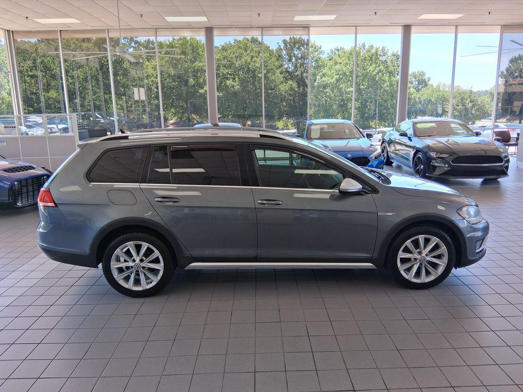 used 2018 Volkswagen Golf Alltrack car, priced at $11,690