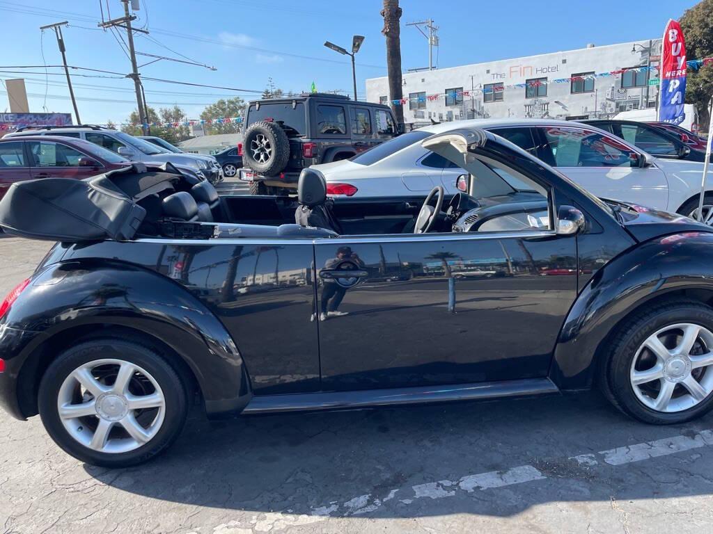 used 2004 Volkswagen New Beetle car, priced at $2,900