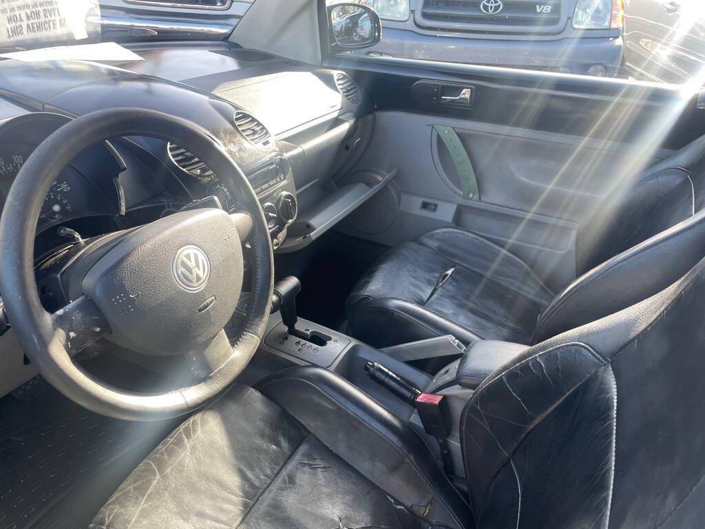 used 2004 Volkswagen New Beetle car, priced at $2,900