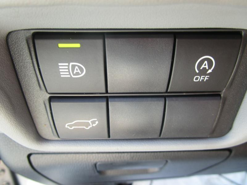 used 2023 Toyota Highlander car, priced at $35,900