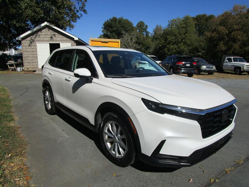 used 2024 Honda CR-V car, priced at $27,400