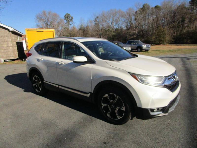 used 2017 Honda CR-V car, priced at $19,900