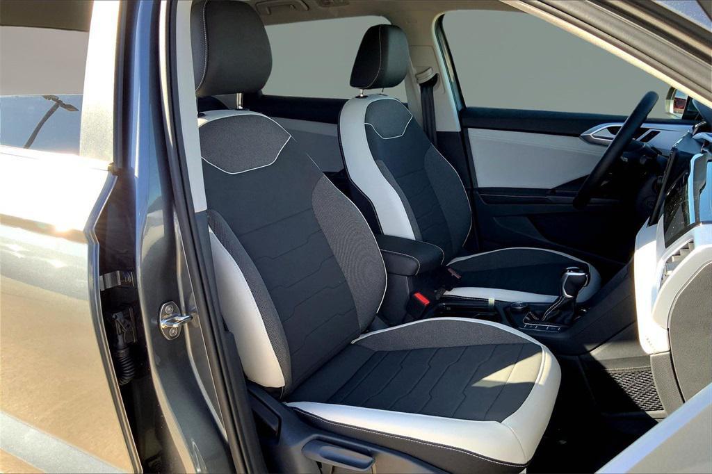 new 2026 Volkswagen Taos car, priced at $32,526