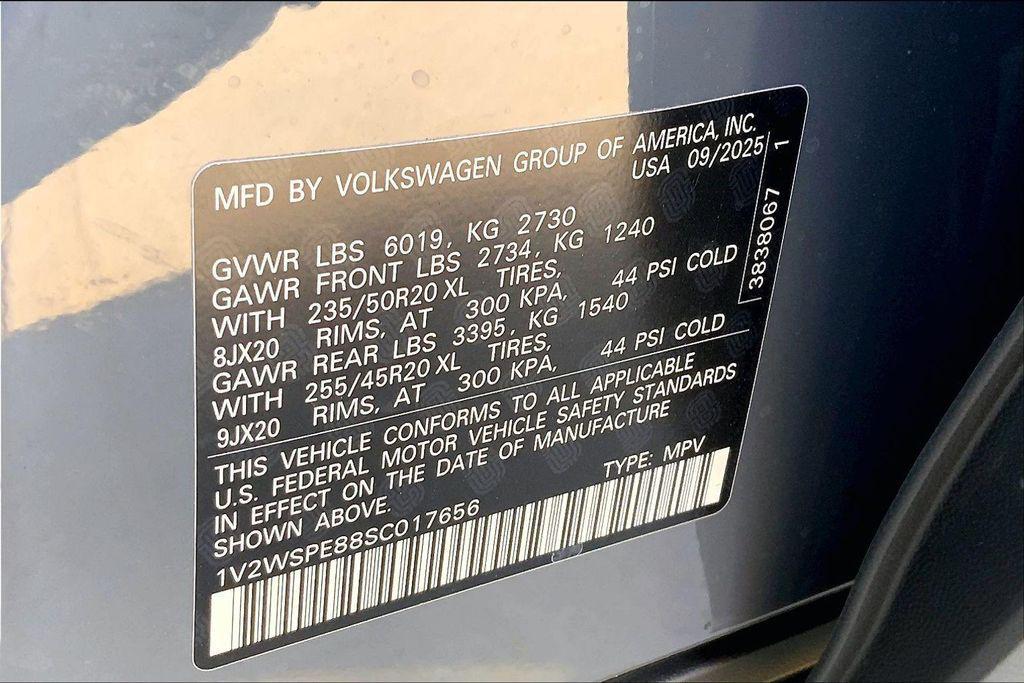 new 2025 Volkswagen ID.4 car, priced at $43,499