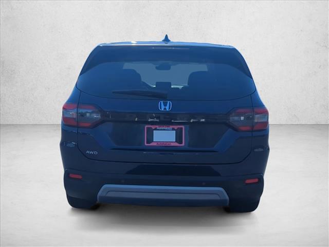 new 2025 Honda Pilot car, priced at $45,267