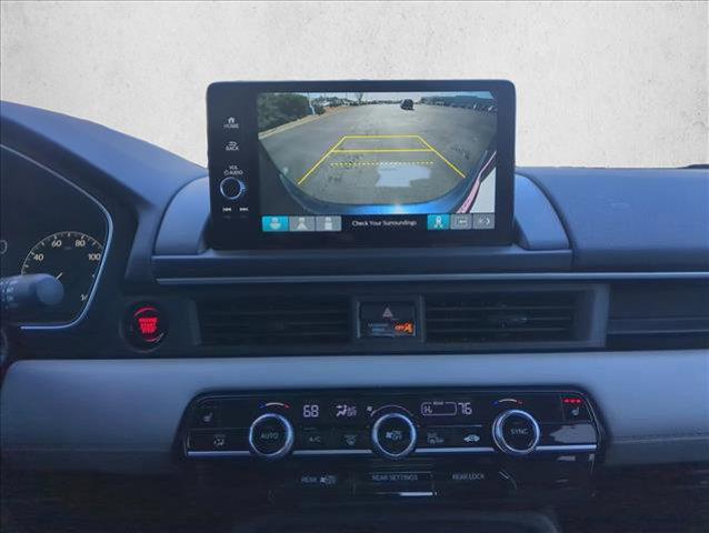 new 2025 Honda Pilot car, priced at $45,267