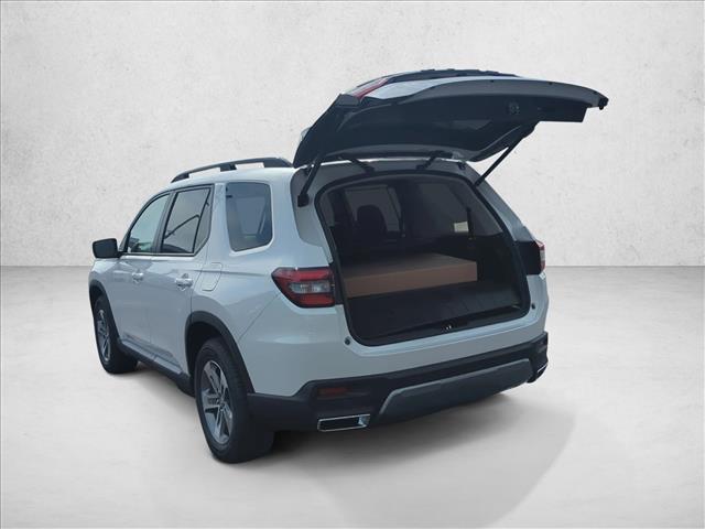 new 2026 Honda Pilot car, priced at $47,945