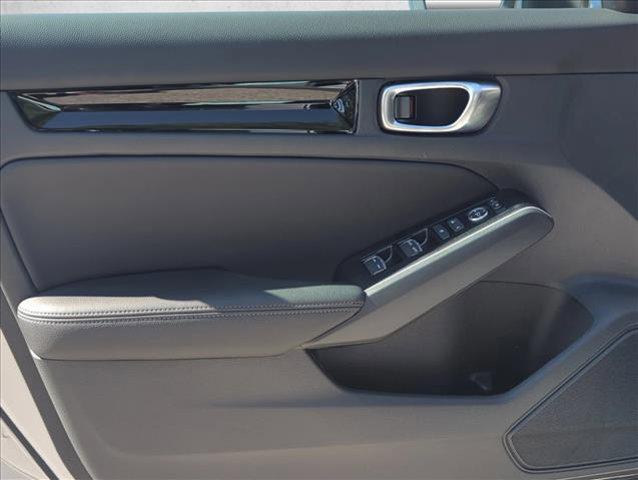 new 2026 Honda Civic Hybrid car, priced at $32,613