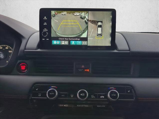 new 2025 Honda Pilot car, priced at $48,284