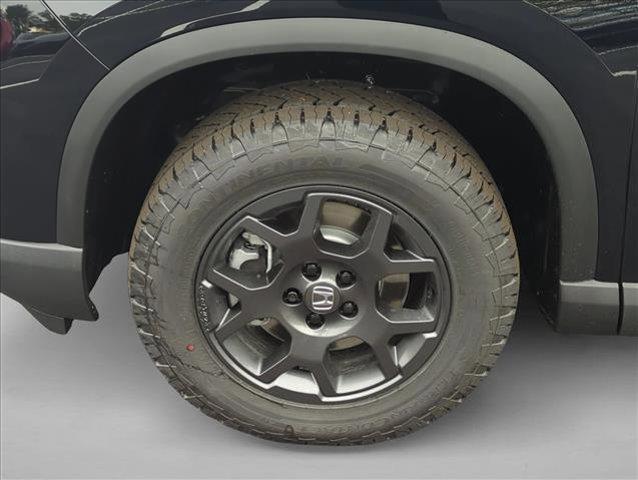 new 2025 Honda Pilot car, priced at $48,284