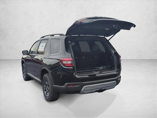 new 2025 Honda Pilot car, priced at $48,284