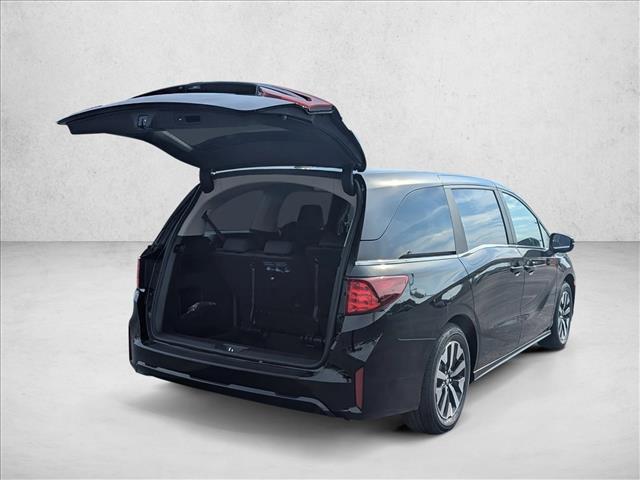 new 2026 Honda Odyssey car, priced at $44,290