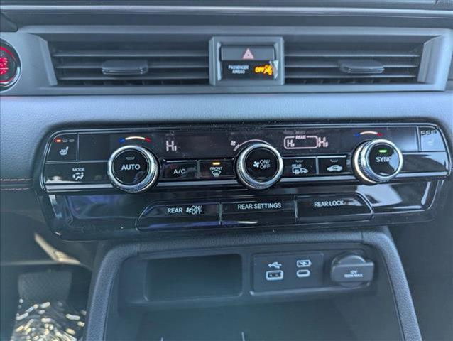 new 2025 Honda Pilot car, priced at $48,284