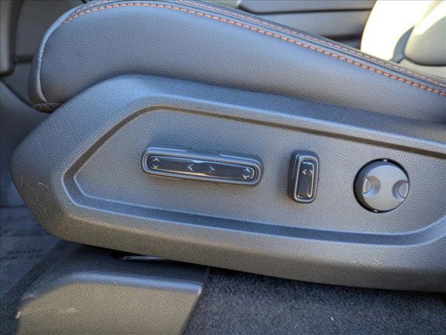 new 2025 Honda Pilot car, priced at $48,284