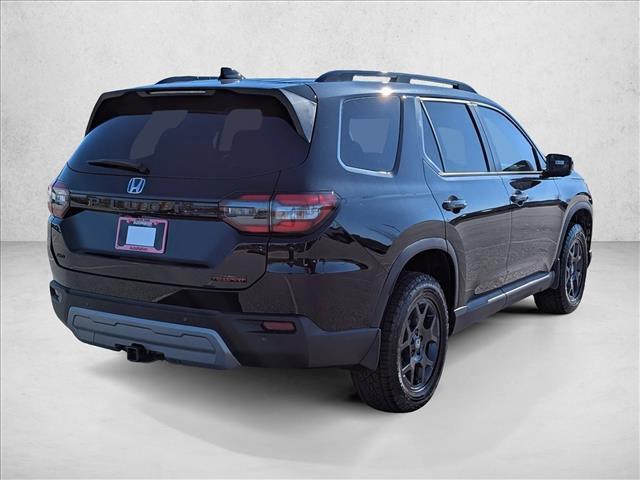 new 2025 Honda Pilot car, priced at $48,284