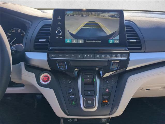 new 2026 Honda Odyssey car, priced at $44,290