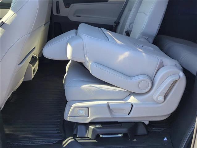 new 2026 Honda Odyssey car, priced at $44,290