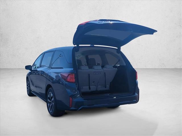 new 2026 Honda Odyssey car, priced at $44,290