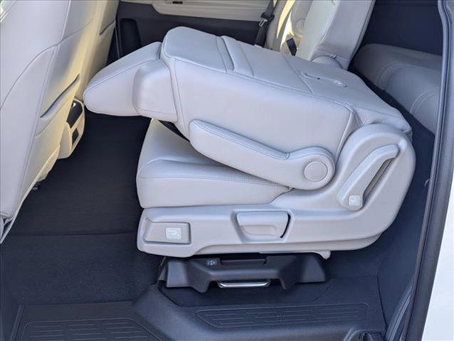 new 2026 Honda Odyssey car, priced at $44,290