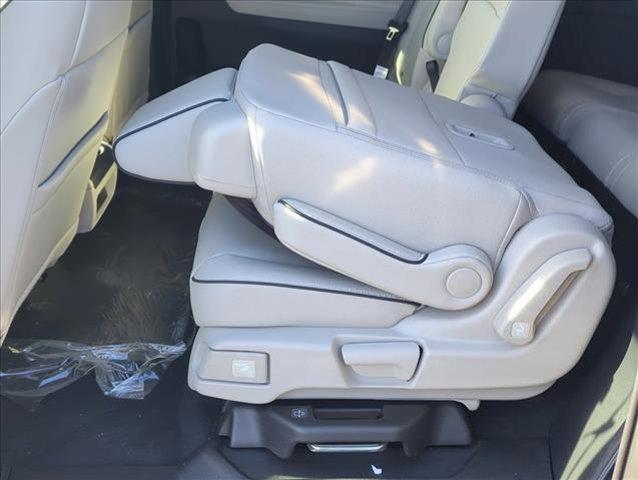 new 2026 Honda Odyssey car, priced at $50,385