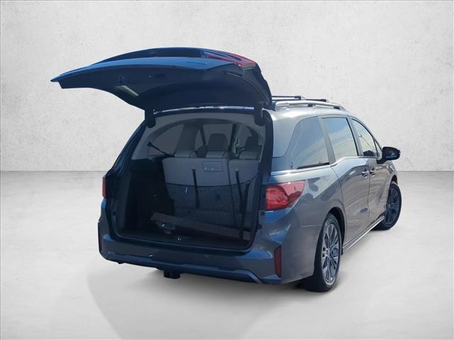 new 2026 Honda Odyssey car, priced at $50,385